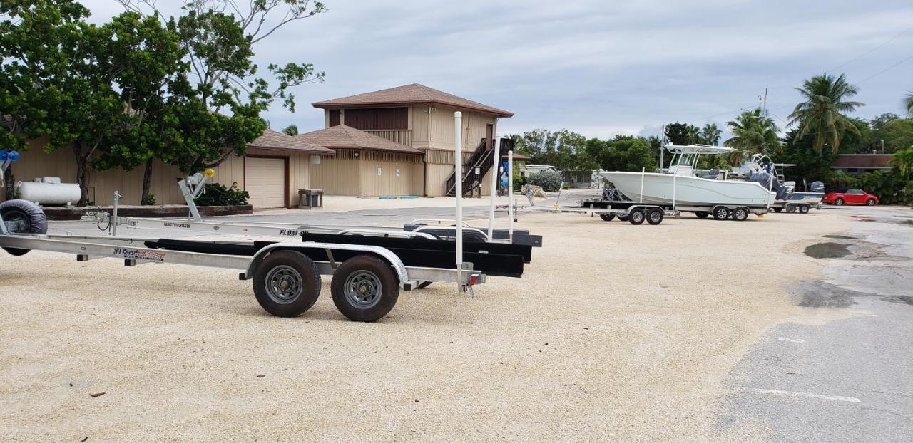 Tiny House RV, Kayak Hotel Key Largo Bagian luar foto