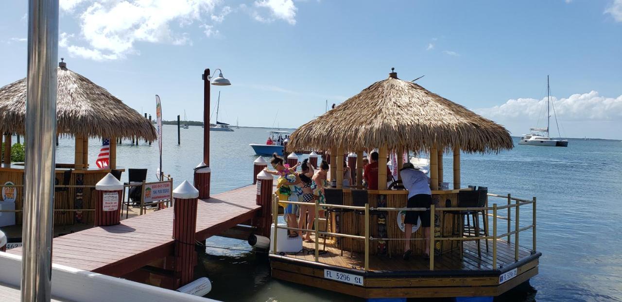 Tiny House RV, Kayak Hotel Key Largo Bagian luar foto